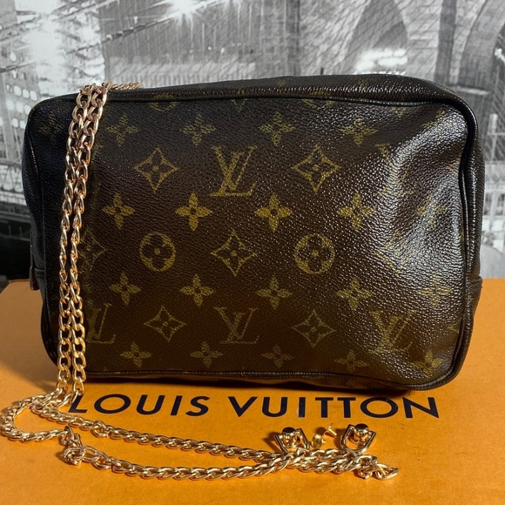 Authentic Louis Vuitton Monogram Vintage Toiletry Pouch Cosmetic Bag
